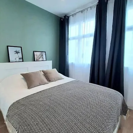 Apartment Radieux T3 Au Centre De Vannes